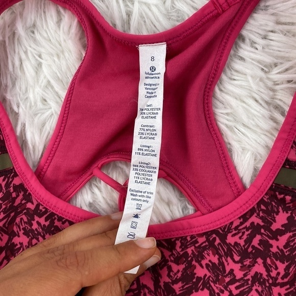 🔥$SALE$🔥 Lululemon Sweaty Or Not Bra Mountain Peaks Bon Bon Bordeaux Drama - Picture 4 of 4